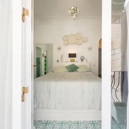 Casa Leucosia 3* קאפרי